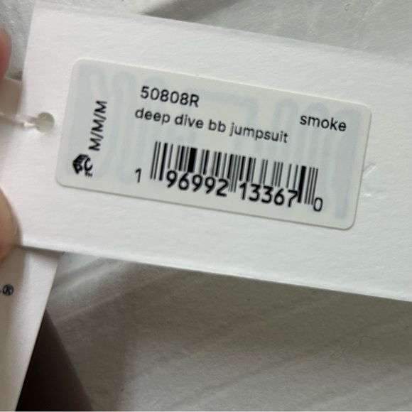 SPANX Deep Dive Booty Boost Jumpsuit Smoke Size Medium NWT - Picture 8 of 9